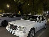 Mercedes-Benz E 220 1995 года за 2 000 000 тг. в Шымкент
