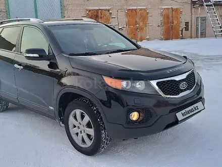 Kia Sorento 2012 года за 9 000 000 тг. в Актобе – фото 2