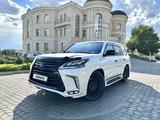 Lexus LX 570 2016 годаfor46 000 000 тг. в Астана