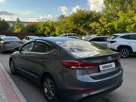 Hyundai Elantra 2018 года за 7 200 000 тг. в Караганда – фото 4
