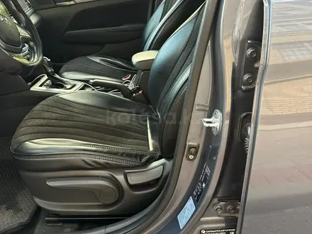 Hyundai Elantra 2018 года за 7 200 000 тг. в Караганда – фото 8