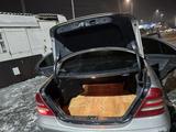 Mercedes-Benz C 180 2004 годаүшін2 000 000 тг. в Семей – фото 3