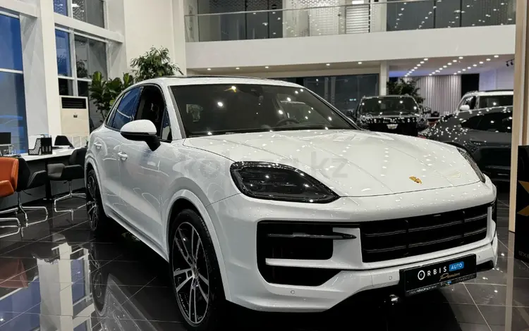 Porsche Cayenne 2023 года за 85 000 000 тг. в Актобе