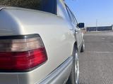 Mercedes-Benz E 280 1994 годаfor3 600 000 тг. в Шымкент – фото 4