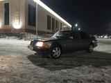 Mercedes-Benz E 200 1990 года за 1 600 000 тг. в Костанай