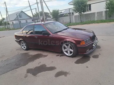 BMW 318 1993 года за 1 700 000 тг. в Алматы – фото 4