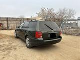 Volkswagen Passat 1998 года за 1 700 000 тг. в Байконыр – фото 2