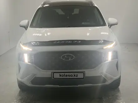 Hyundai Santa Fe 2021 года за 17 500 000 тг. в Кокшетау