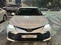 Toyota Camry 2021 года за 15 500 000 тг. в Алматы
