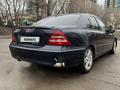 Mercedes-Benz C 320 2000 года за 2 800 000 тг. в Астана – фото 4