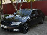 Skoda Superb 2012 года за 5 200 000 тг. в Актобе