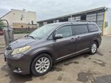 Toyota Sienna 2016 года за 14 000 000 тг. в Уральск – фото 2