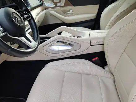 Mercedes-Benz GLS 450 2021 года за 55 000 000 тг. в Алматы – фото 11