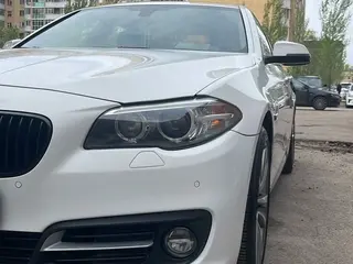BMW 528