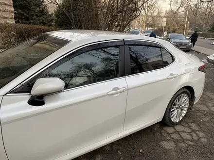 Ветровики камри 70 Toyota Camry 70 дефлекторы окон ветровик за 71 000 тг. в Алматы