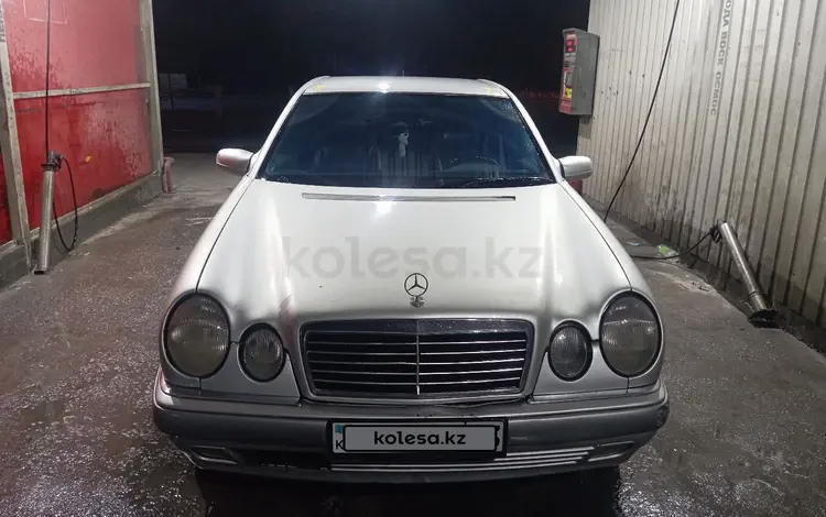 Mercedes-Benz E 320 1998 года за 3 300 000 тг. в Шымкент