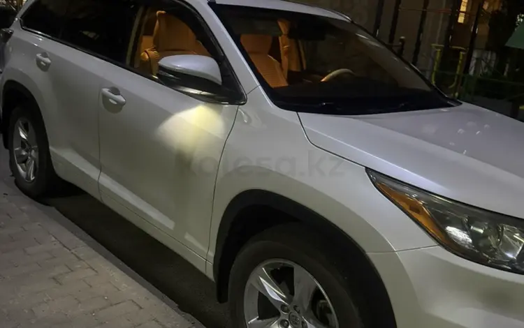 Toyota Highlander 2015 годаүшін12 800 000 тг. в Шымкент