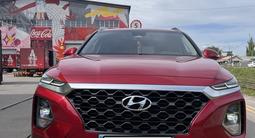 Hyundai Santa Fe 2019 года за 13 000 000 тг. в Алматы – фото 2