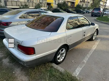 Toyota Vista 1995 года за 1 950 000 тг. в Алматы – фото 2