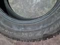 4 баллона Bridgestone 205/65/R16 Шипованые Зимние за 100 000 тг. в Астана