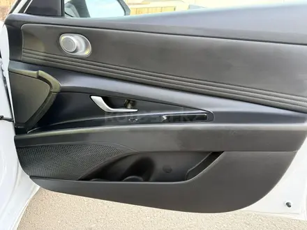 Hyundai Elantra 2022 года за 8 600 000 тг. в Астана – фото 16