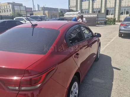 Kia Rio 2021 года за 7 500 000 тг. в Семей – фото 4