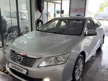 Toyota Camry 2012 года за 9 500 000 тг. в Караганда