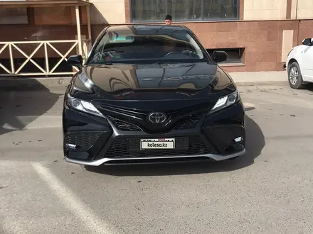 Toyota Camry 2020 года за 11 000 000 тг. в Жанакорган – фото 6