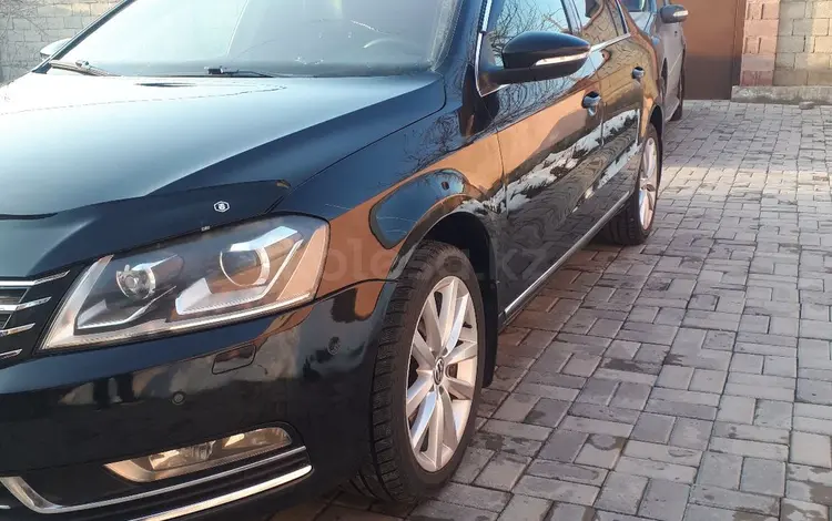 Volkswagen Passat 2012 годаүшін5 800 000 тг. в Шымкент