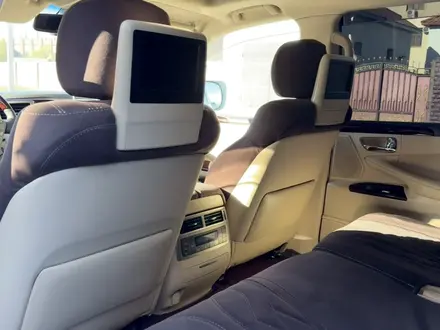 Lexus LX 570 2013 года за 26 000 000 тг. в Актау – фото 18