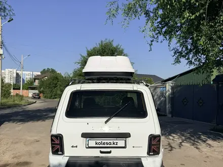ВАЗ (Lada) Lada 2121 2017 года за 2 500 000 тг. в Алматы – фото 4