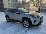 Toyota RAV4 2019 года за 14 000 000 тг. в Усть-Каменогорск – фото 4