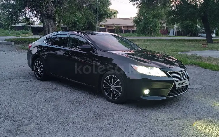 Lexus ES 250 2012 годаfor11 800 000 тг. в Талдыкорган