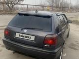 Volkswagen Golf 1995 года за 1 300 000 тг. в Алматы – фото 2