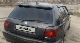 Volkswagen Golf 1995 года за 1 300 000 тг. в Алматы – фото 2