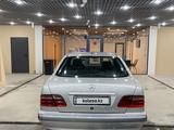 Mercedes-Benz E 320 1999 годаүшін5 200 000 тг. в Алматы – фото 5