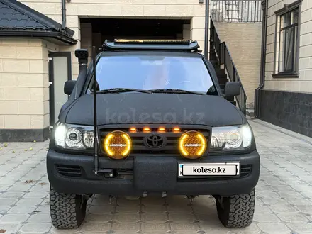 Toyota Land Cruiser 2004 года за 18 500 000 тг. в Алматы