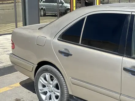 Mercedes-Benz E 320 1997 года за 3 000 000 тг. в Алматы – фото 10