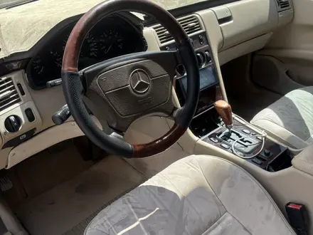 Mercedes-Benz E 320 1997 года за 3 000 000 тг. в Алматы – фото 14