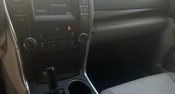 Toyota Camry 2017 годаүшін7 500 000 тг. в Актау – фото 2