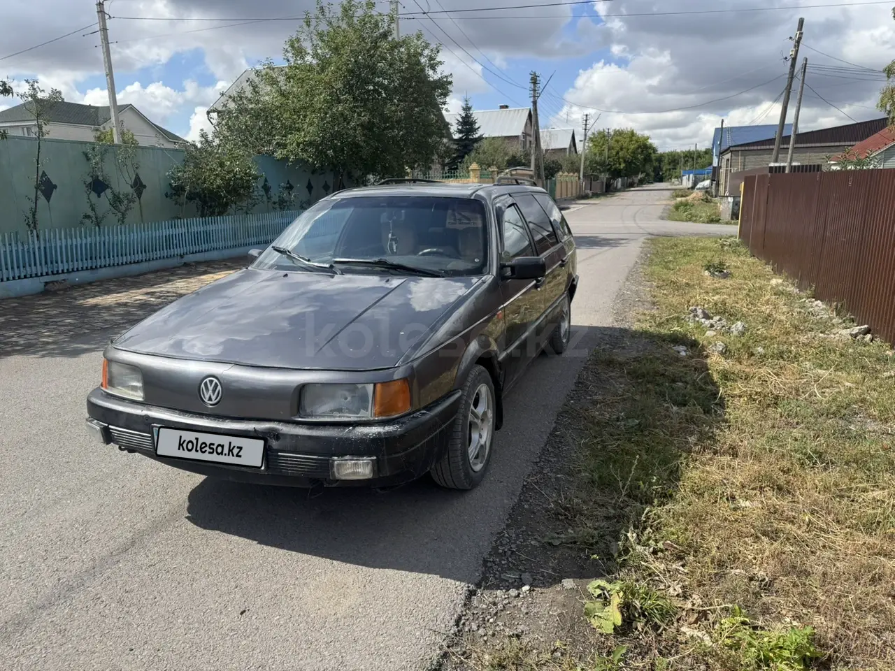 Volkswagen Passat, 1989