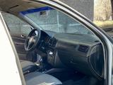 Volkswagen Golf 2001 года за 2 470 000 тг. в Караганда – фото 5