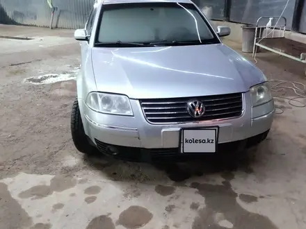 Volkswagen Passat 2001 года за 2 200 000 тг. в Абай (Келесский р-н) – фото 4