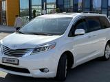 Toyota Sienna 2016 года за 12 300 000 тг. в Актау