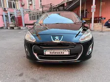 Peugeot 308, 2011