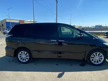 Toyota Estima, 2010
