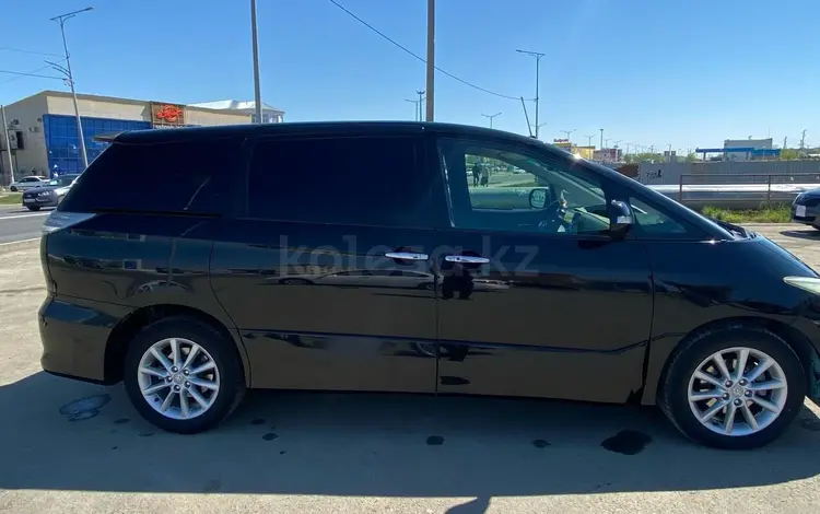 Toyota Estima 2010 года за 4 200 000 тг. в Атырау