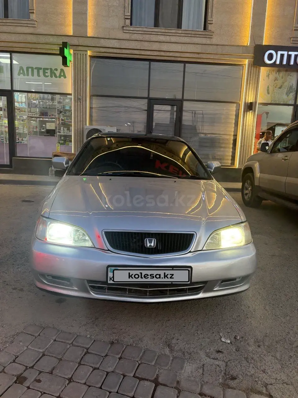 Honda Inspire, 2000