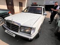 Mercedes-Benz E 230 1988 года за 1 350 000 тг. в Алматы