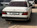 Mercedes-Benz E 230 1988 года за 1 350 000 тг. в Алматы – фото 3